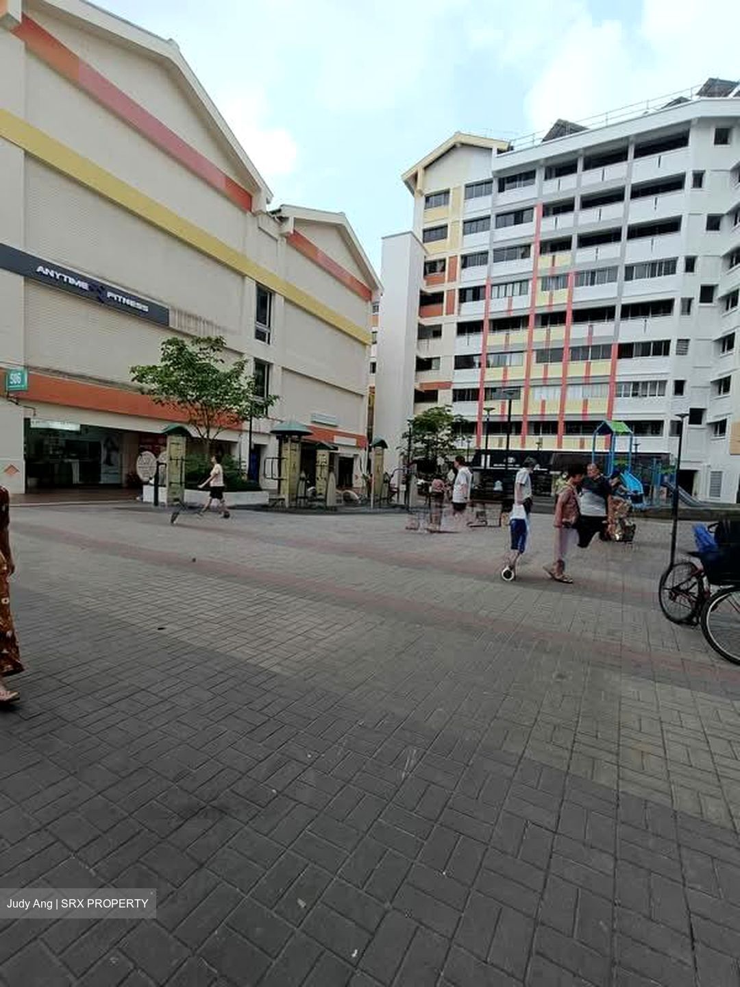 Tampines Heart (D18), Retail #544332481